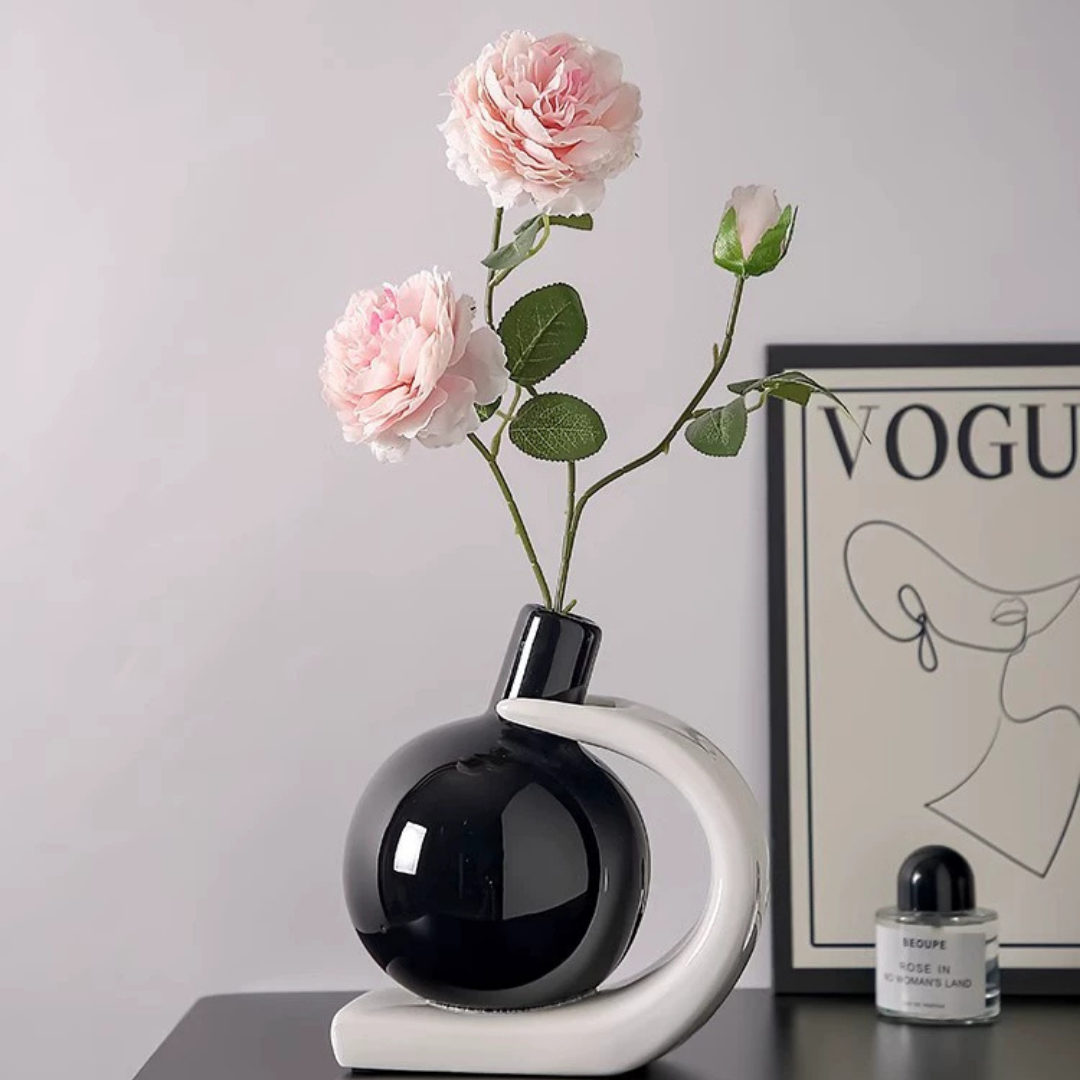 HOMERO Modern Nordic Style Ceramic Flower Vase With Flower