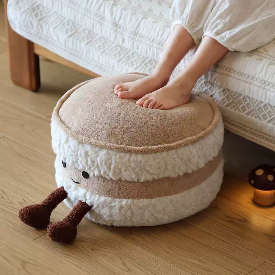 Homero Cute Cream Bread Pouf Plush Hamburger-Shaped Footstool