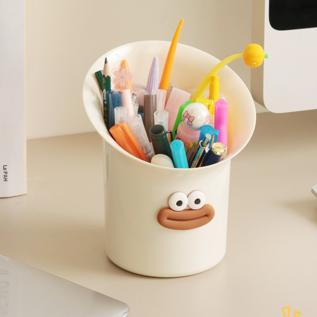 Dual-Function Desktop Trash Can with Hidden Cleaning Brush