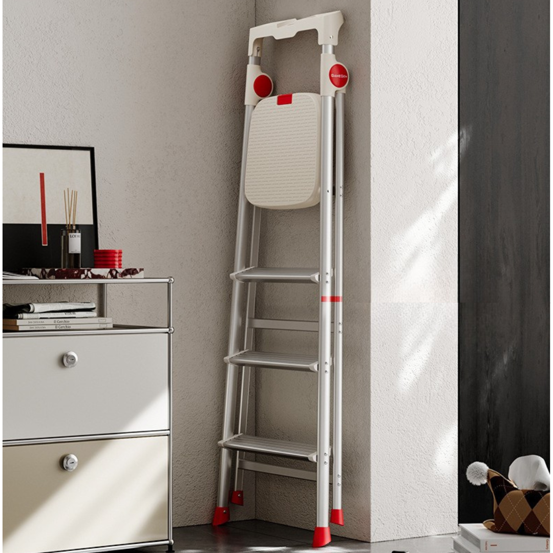 HOMERO Premium Foldable Aluminum Lightweight Anti-Slip Design 4-Step Model Ladder