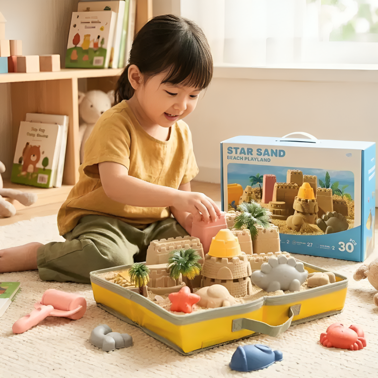 Creative Kinetic Sand Play Set with 18 Molds & Foldable Sandbox