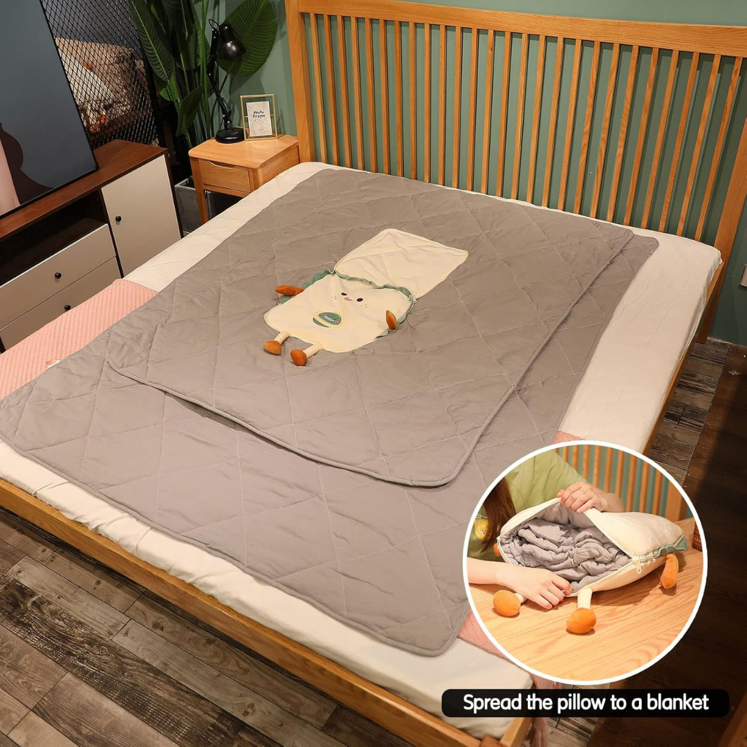 Homero 3D Cute Toast Pillow Blanket 2 in 1 Foldable Plush Quilt
