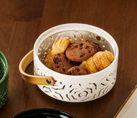 Ceramic Snacks Basket with Wooden Handle