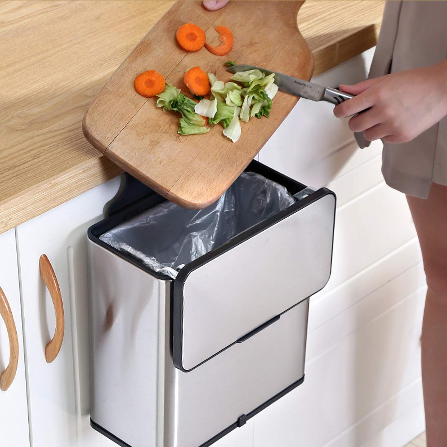 Hanging Trash Can with Cover for Kitchen