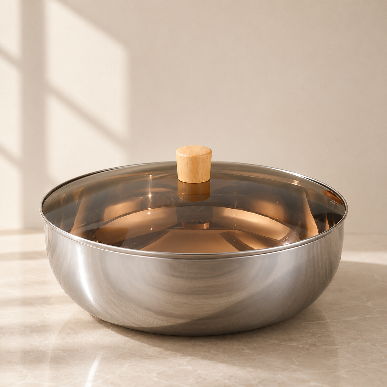 Homero Large-Capacity Stainless Steel Mixing Bowl with Lid