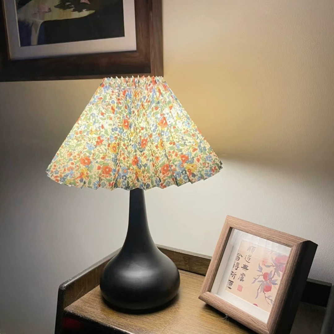 Homero Retro Pleated Desk Lamp with Remote and Adjustable Brightness