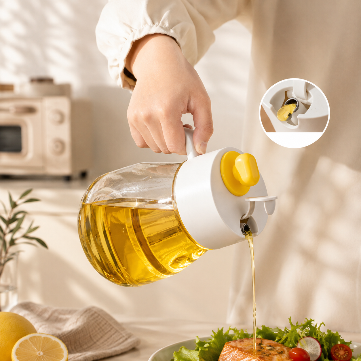 Automatic Flip Lid Glass Oil Dispenser Bottle - 900ml