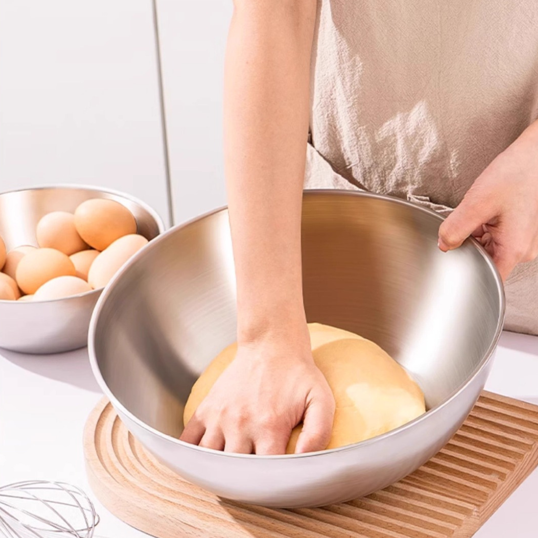 Premium 304 Stainless Steel Mixing Bowl with Measuring Scale and Lid