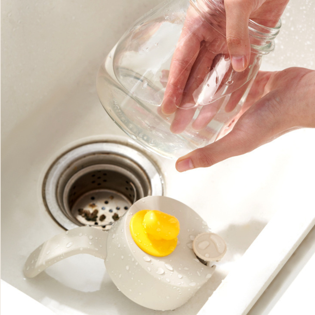 Automatic Flip Lid Glass Oil Dispenser Bottle - 900ml