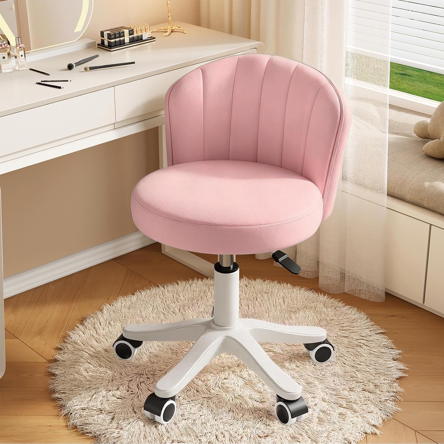 PU Leather Cushion Round Rolling Desk Chair With Adjustable Height